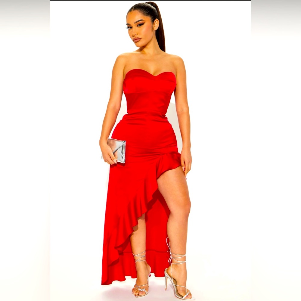 Fashion nova Mila Tube Ruffle Maxi Dress - Red